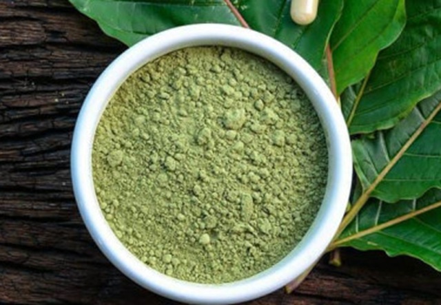 miska kratomu