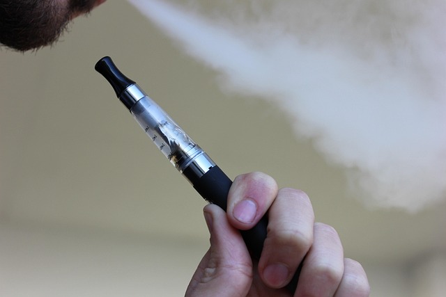 Elektronická cigareta mi chutná.